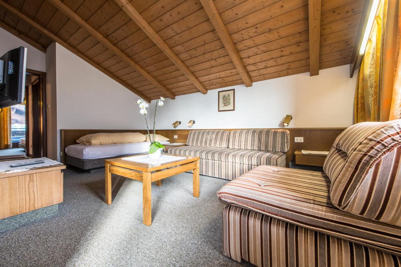 Hotel Tubris Кампо-Турес Экстерьер фото