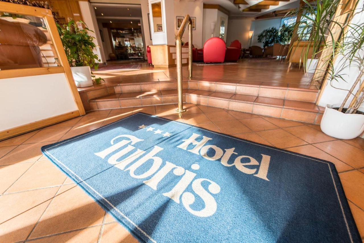Hotel Tubris Кампо-Турес Экстерьер фото