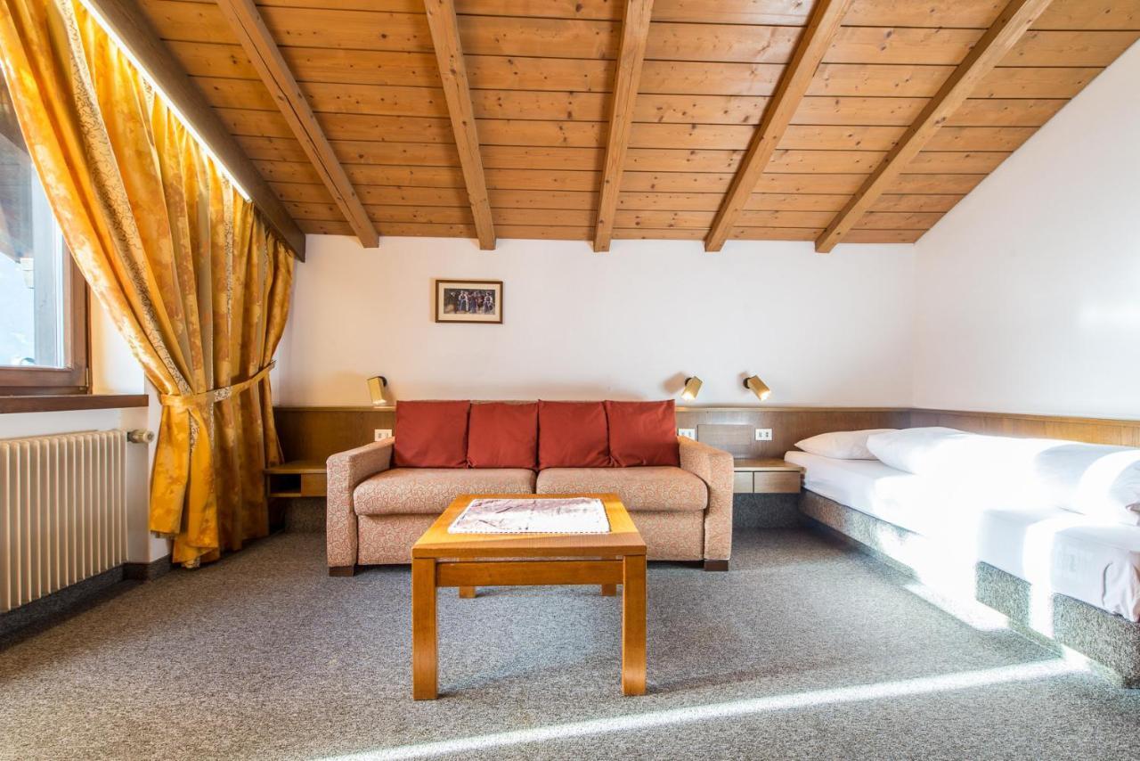 Hotel Tubris Кампо-Турес Экстерьер фото