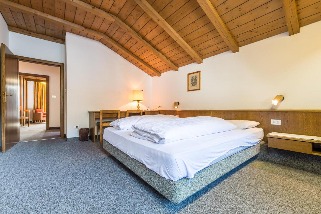Hotel Tubris Кампо-Турес Экстерьер фото