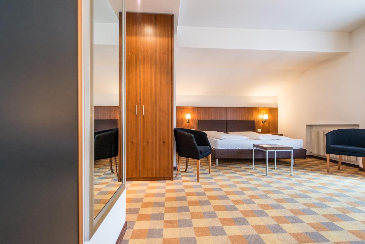 Hotel Tubris Кампо-Турес Экстерьер фото